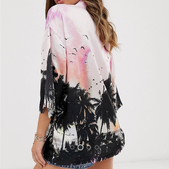 ASOS - Short Sleeve Hawaiian Button Down - Picture 2 of 4